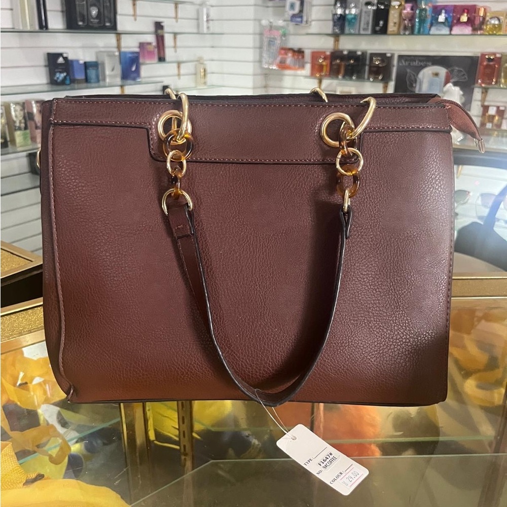 Elegant Brown Leather Handbag
